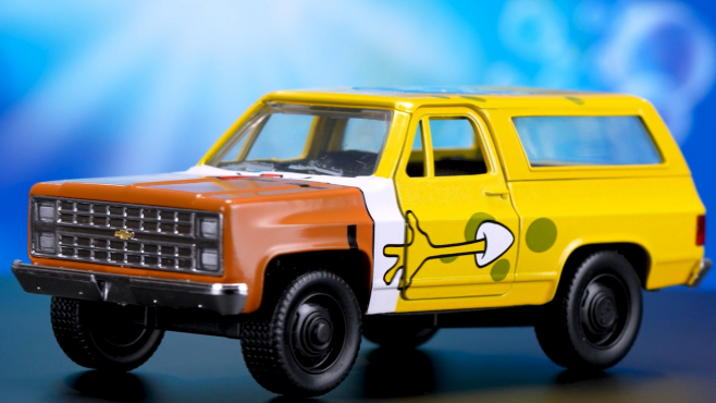Sponge Bob 1973 Ford Bronco 1:24 Produkt Video Sponge Bob 1973 Ford Bronco 1:24 Produkt Video