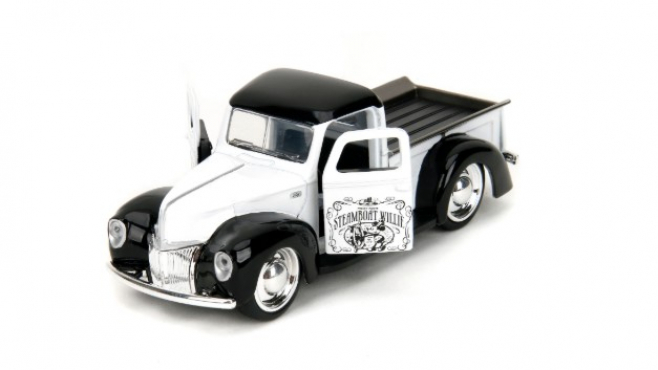 Disney Steamboat Willie 1:32 Disney Steamboat Willie 1:32