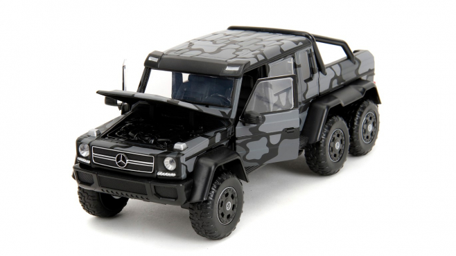 Pink Slips Mercedes Benz AMG 1:24 - Produkt Video Pink Slips Mercedes Benz AMG 1:24 - Produkt Video