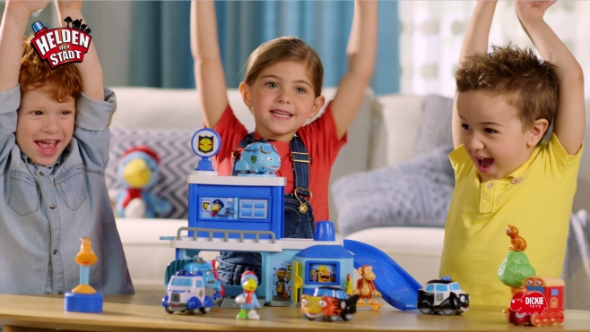 Helden der Stadt Spielzeug zur Serie