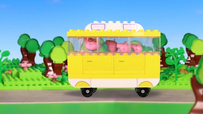 BIG BLOXX Peppa Pig Episode 1 | English