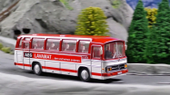 1:87 Mercedes-Benz Bus O302 rot AEG