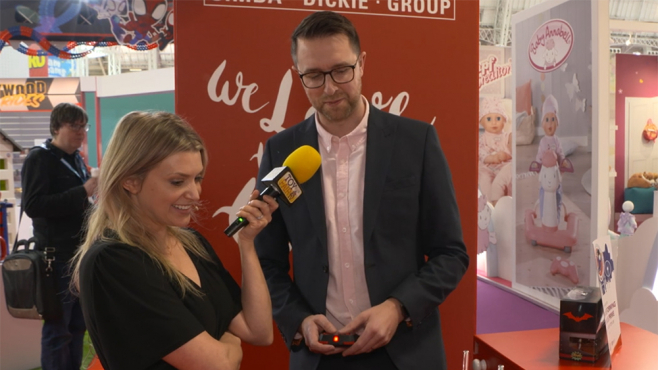 Optimus Prime erhält Auszeichnung als UK Toy Fair Hero Toy