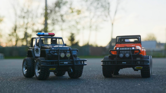 1:12 Jeep Wrangler Police/orange