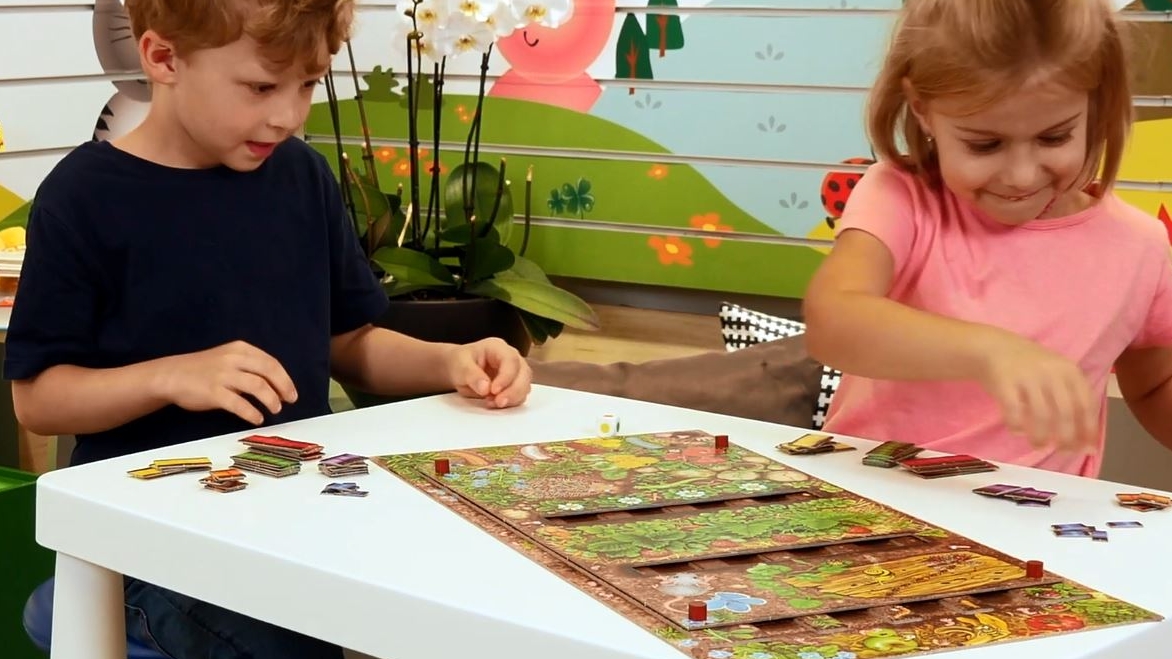 Zoch 'Piko Piko, Der Wurm' – Würfelspiel Auf Spanisch Für 2–7 Spieler Ab 8 Jahren, Mit 8 Würfeln & 16 Wurm-Chips